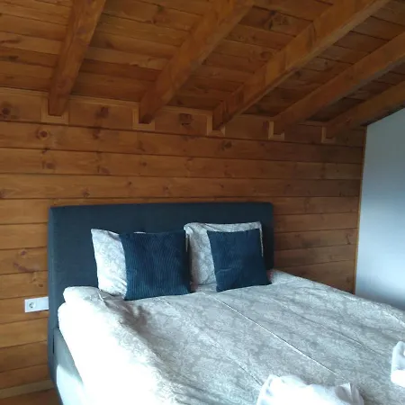 свети георги Vila *